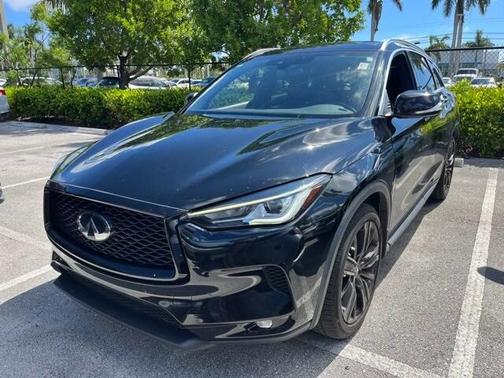2022 INFINITI QX50 LUXE