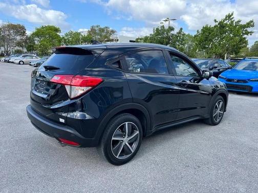 2022 Honda HR-V EX