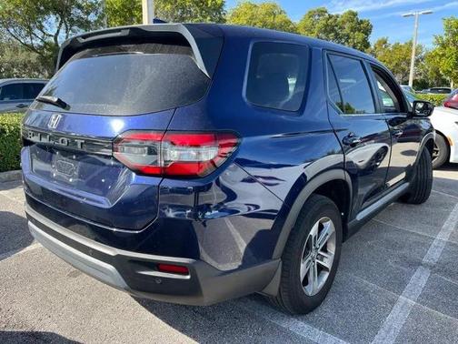 2023 Honda Pilot AWD EX-L 7 Passenger