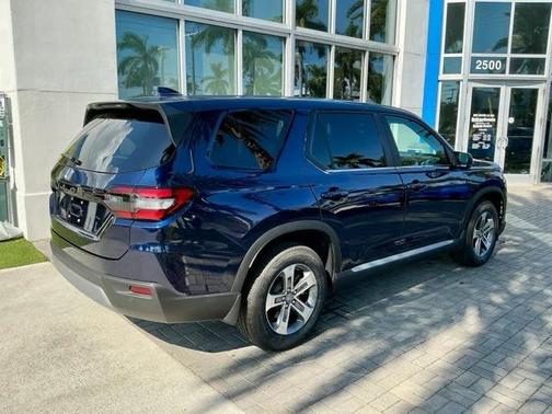 2023 Honda Pilot AWD EX-L 7 Passenger
