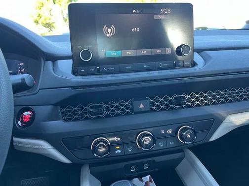 2024 Honda Accord LX 1.5T