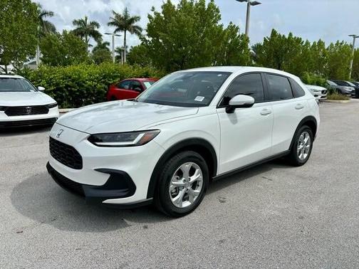 2025 Honda HR-V LX