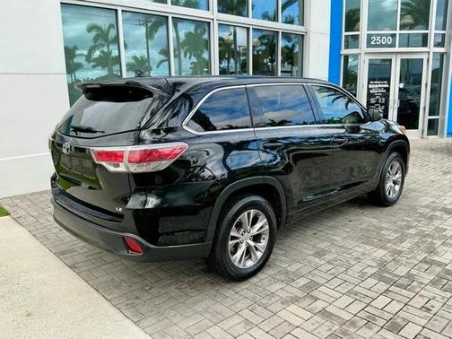 2014 Toyota Highlander LE Plus