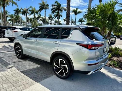 2024 Mitsubishi Outlander SE 2.5 2WD