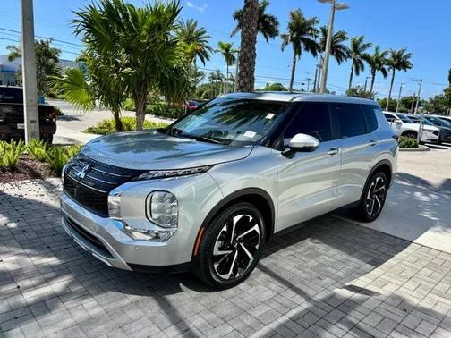 2024 Mitsubishi Outlander SE 2.5 2WD