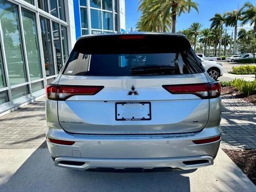 2024 Mitsubishi Outlander SE 2.5 2WD