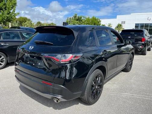 2025 Honda HR-V 2WD Sport