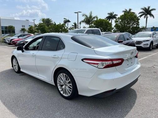 2018 Toyota Camry XLE