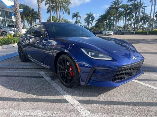 Trueno Blue 2025 Toyota GR86 Premium