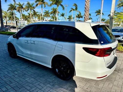2024 Honda Odyssey Sport