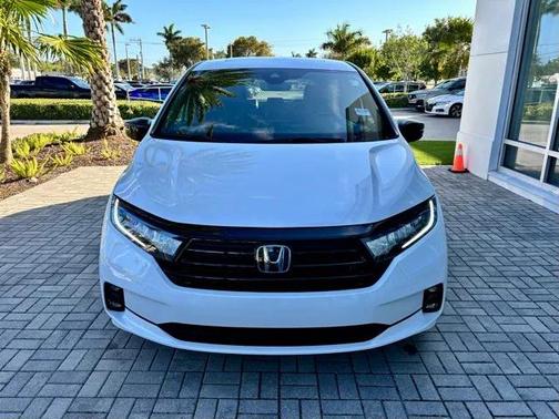 2024 Honda Odyssey Sport