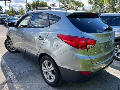 2012 Hyundai TUCSON GLS