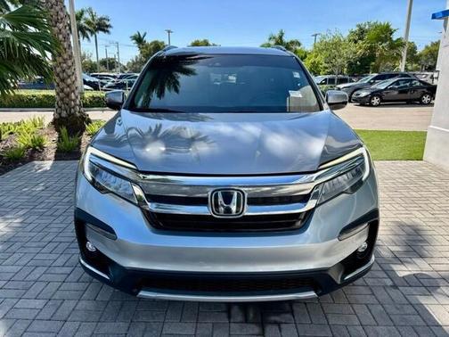 2022 Honda Pilot AWD Elite
