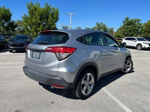 2021 Honda HR-V LX