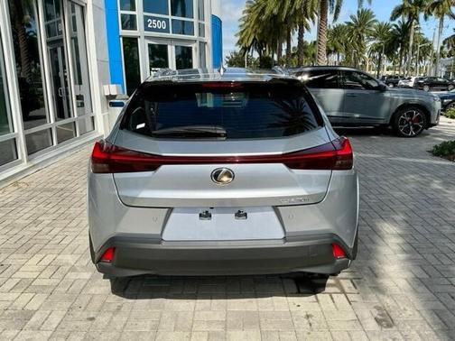 2024 Lexus UX 250h Base