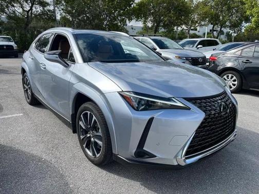 2024 Lexus UX 250h Base