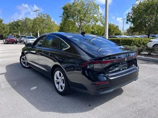 2023 Honda Accord LX 1.5T