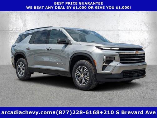 2025 Chevrolet Traverse LT