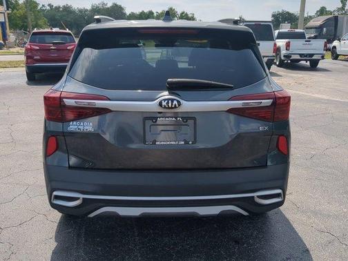 2021 Kia Seltos EX