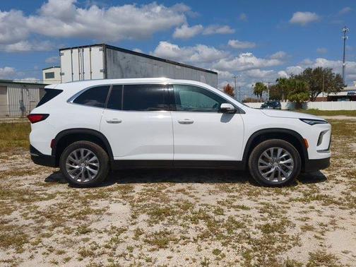 2025 Buick Enclave Preferred