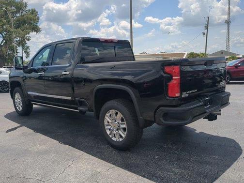 2025 Chevrolet Silverado 2500 High Country
