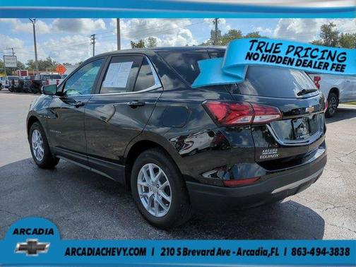 Mosaic Black Metallic 2024 Chevrolet Equinox LT