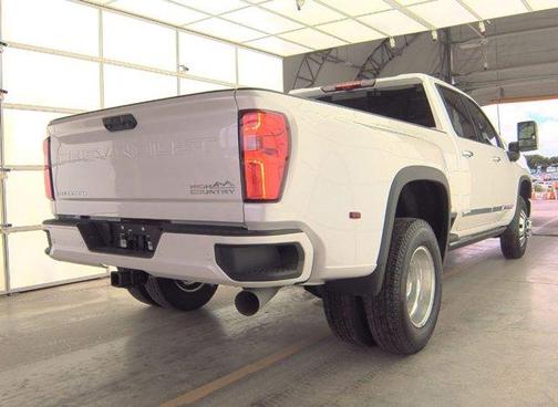 2025 Chevrolet Silverado 3500 High Country