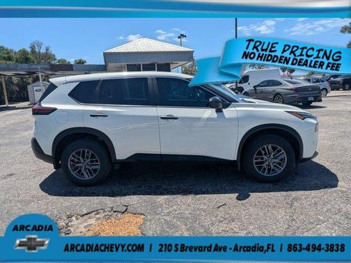 Glacier White 2023 Nissan Rogue S
