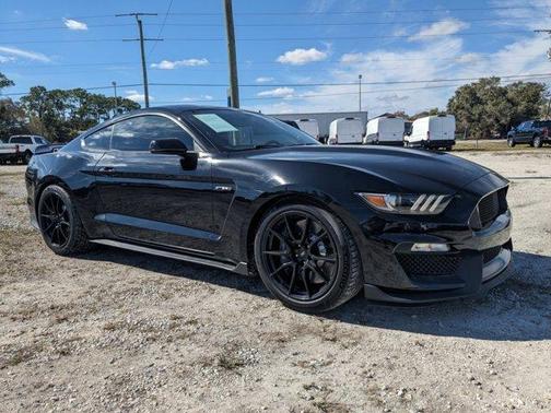 2019 Ford Shelby GT350 Base