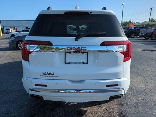 Summit White 2021 GMC Acadia Denali