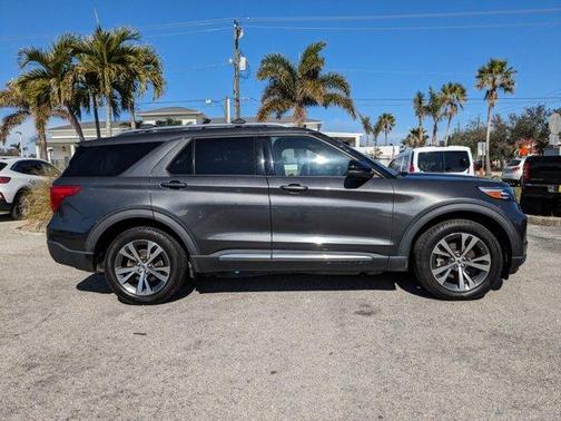 2020 Ford Explorer Platinum