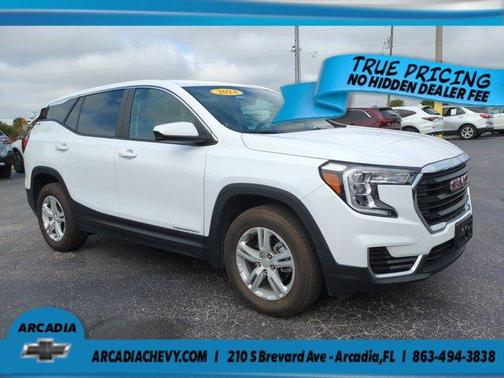 Summit White 2024 GMC Terrain SLE