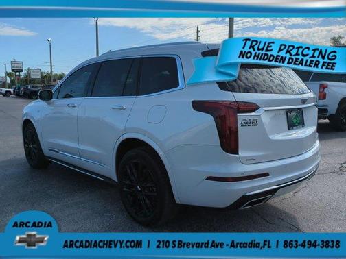 Crystal White Tri-Coat 2024 Cadillac XT6 Luxury AWD