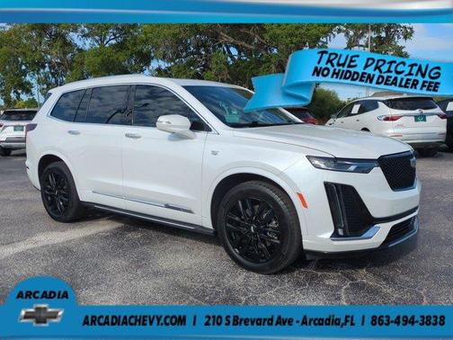 Crystal White Tri-Coat 2024 Cadillac XT6 Luxury AWD