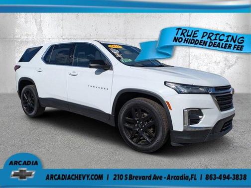 Summit White 2022 Chevrolet Traverse LS