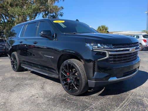 2022 Chevrolet Suburban LT