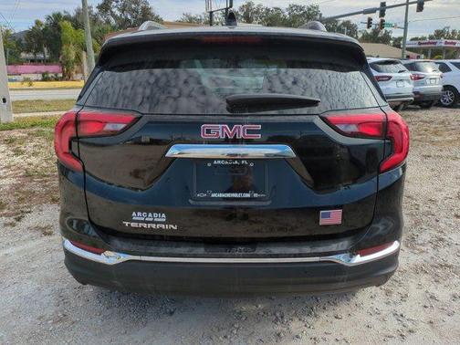 2021 GMC Terrain SLT