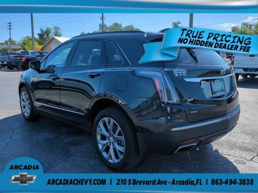 Manhattan Noir Metallic 2020 Cadillac XT5 Sport