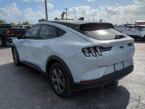2023 Ford Mustang Mach-E Select