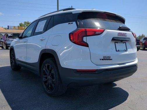 2021 GMC Terrain SLE