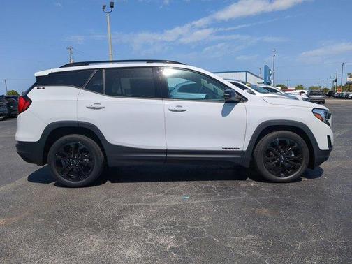 2021 GMC Terrain SLE
