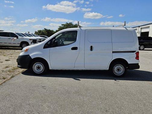 2019 Nissan NV200 S