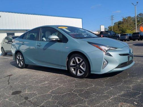 2016 Toyota Prius Four