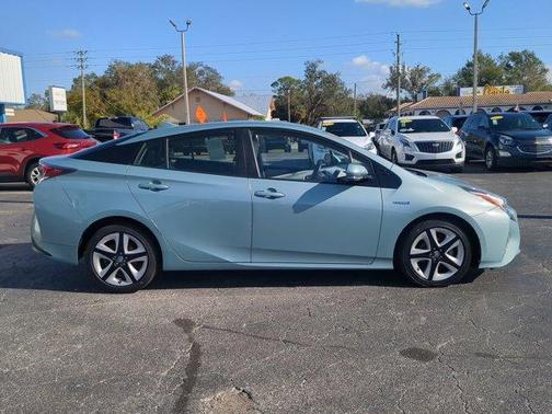 2016 Toyota Prius Four