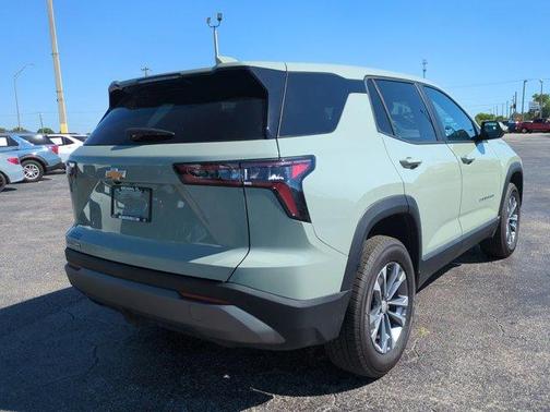 Green 2025 Chevrolet Equinox LT