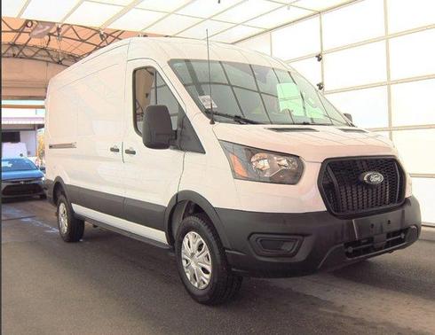 2024 Ford Transit-250 148 WB Medium Roof Cargo