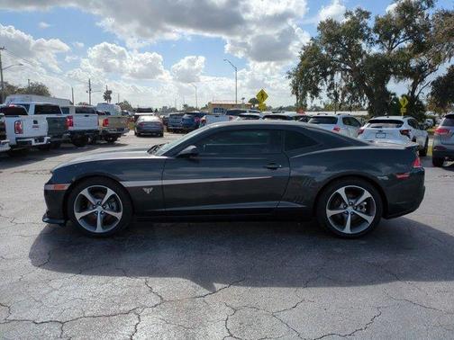 2015 Chevrolet Camaro 2LT