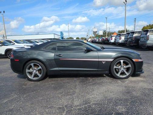 2015 Chevrolet Camaro 2LT