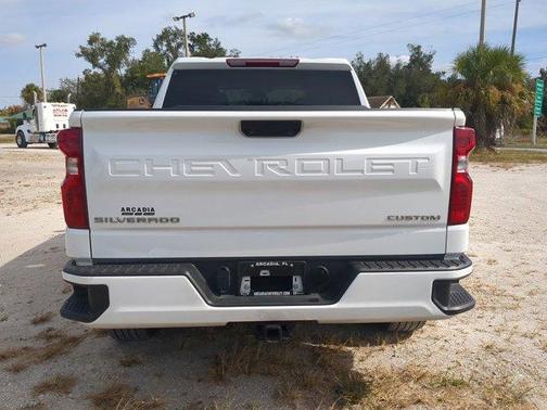 2024 Chevrolet Silverado 1500 Custom