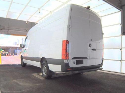 2021 Mercedes-Benz Sprinter 2500 